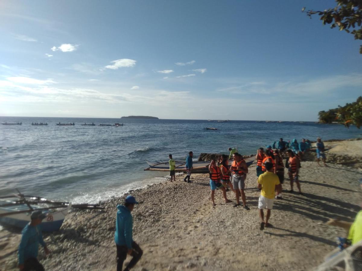 Sascha'S Resort Oslob Bagian luar foto